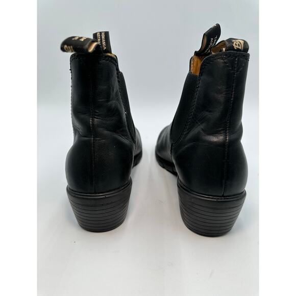 Blundstone Black Ankle Boots - Picture 4 of 8
